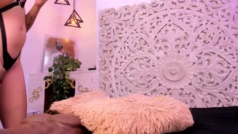 Anto  online show from December 20, 2025, 9:33 pm