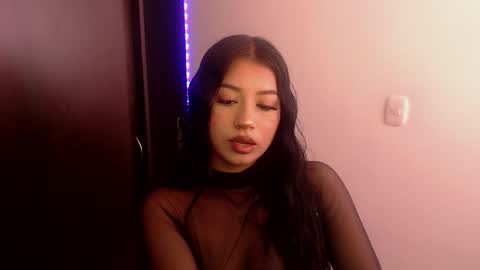 Antonella online show from January 6, 2026, 7:50 pm