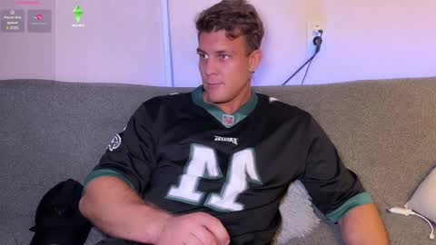 Snapshot of antray_misti chatting on February 12, 2025, 2:21 pm Adam 24 online show from February 12, 2025, 2:21 pm