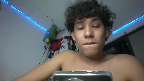 AnuarDHM online show from November 3, 2025, 4:25 am