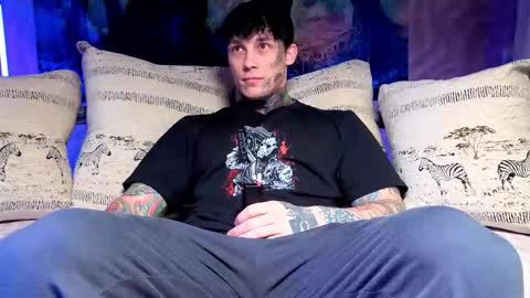 Tom online show from January 7, 2026, 6:16 am