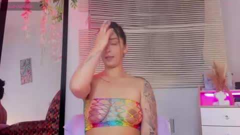 Snapshot of any_preciious chatting on June 10, 2026, 2:56 am ana maria online show from June 10, 2026, 2:56 am