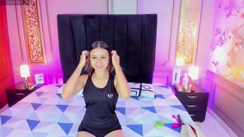 Anya online show from October 28, 2025, 11:29 pm