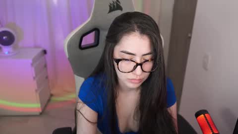 anya online show from September 29, 2025, 8:13 pm