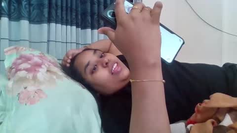 anydanyg online show from October 12, 2025, 11:53 am