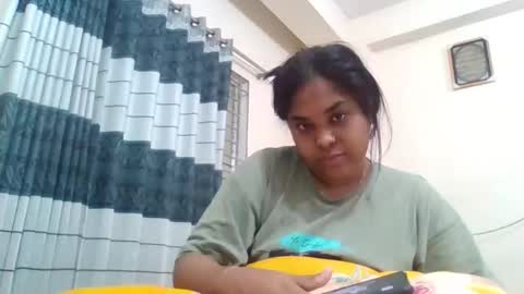 anydanyg online show from November 8, 2025, 9:35 pm