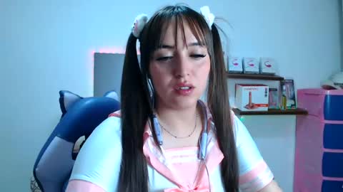 Anyela online show from June 14, 2026, 11:40 pm
