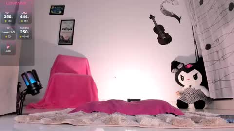 Angela online show from November 11, 2025, 5:35 pm