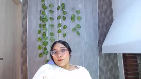 anyeladonemar online show from May 1, 2026, 7:29 pm