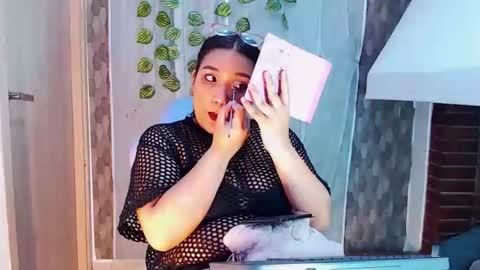anyeladonemar online show from May 5, 2026, 7:11 pm