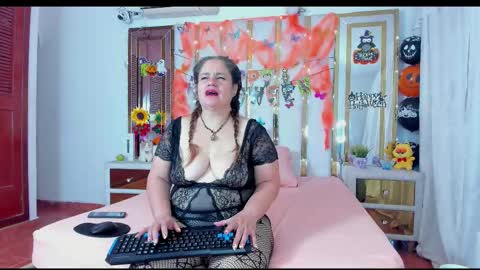 Snapshot of anyelamature chatting on October 22, 2025, 3:51 am Anyela online show from October 22, 2025, 3:51 am