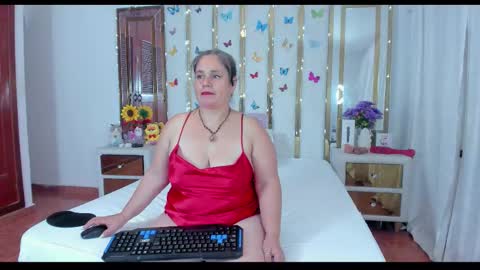 Snapshot of anyelamature chatting on November 8, 2025, 3:07 am Anyela online show from November 8, 2025, 3:07 am