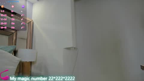 Snapshot of anyi_sweet_titss chatting on April 9, 2026, 10:15 pm Anyi online show from April 9, 2026, 10:15 pm