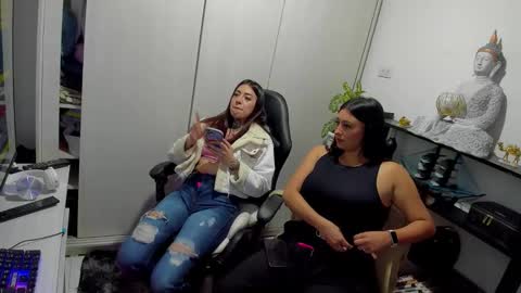 Snapshot of anysmith_572567 chatting on November 21, 2025, 9:35 pm Any online show from November 21, 2025, 9:35 pm