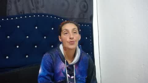 Snapshot of anyu_1306 chatting on December 16, 2024, 7:37 am anyu online show from December 16, 2024, 7:37 am