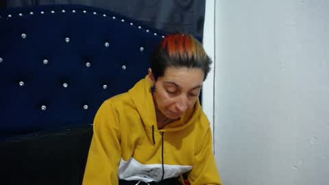 Snapshot of anyu_1306 chatting on January 10, 2025, 5:58 am anyu online show from January 10, 2025, 5:58 am