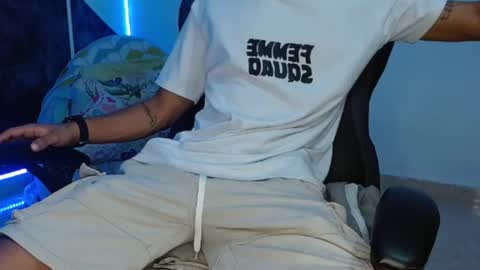 aphal_hot23 online show from September 24, 2025, 11:24 am