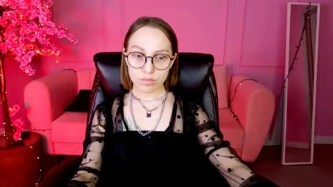 APHEX QUEEN online show from January 27, 2025, 9:13 am