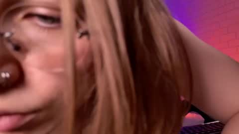 Snapshot of aphexqueen chatting on July 9, 2026, 9:13 am APHEX QUEEN online show from July 9, 2026, 9:13 am