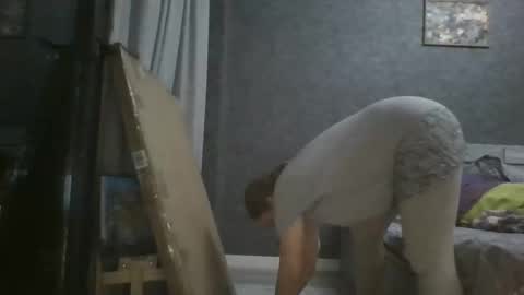 aphrodisiaque_ online show from April 8, 2026, 5:24 pm