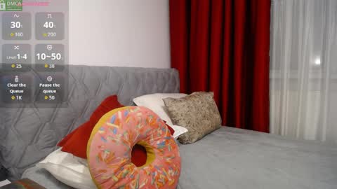 Sarah online show from April 11, 2026, 7:45 am