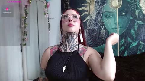 aphrodite__bloom online show from November 19, 2025, 8:09 pm