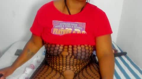 Snapshot of aphrodites_ass chatting on July 8, 2026, 7:13 am Tati Colombian online show from July 8, 2026, 7:13 am