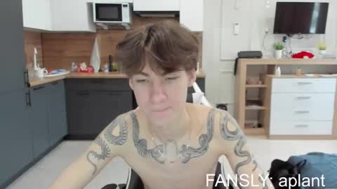 aplant_ online show from January 16, 2026, 12:20 pm