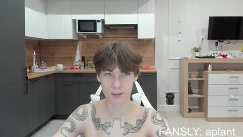 aplant_ online show from February 1, 2026, 9:13 pm