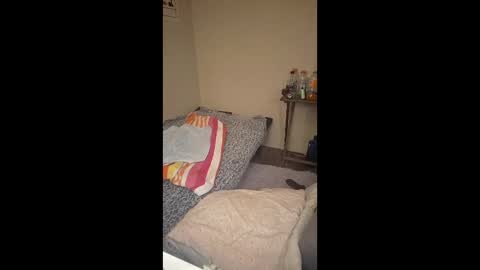 Babyred0211 online show from April 24, 2026, 5:32 am