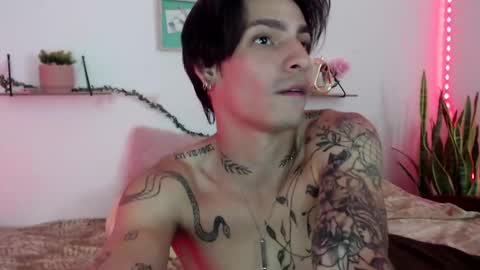 Apolo online show from January 1, 2025, 5:00 pm