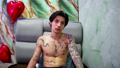 Apolo online show from February 13, 2025, 5:01 pm