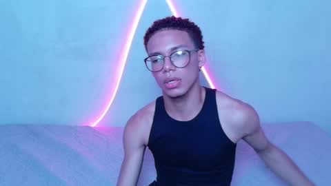 Snapshot of apolo_night chatting on November 20, 2025, 1:44 pm apolo_night online show from November 20, 2025, 1:44 pm