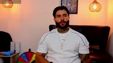 Snapshot of apolo_ryder chatting on June 11, 2026, 5:55 pm APOLO online show from June 11, 2026, 5:55 pm
