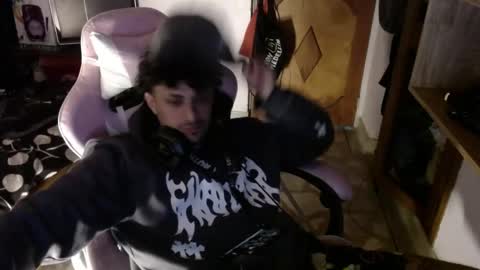 Andres online show from June 4, 2026, 3:12 am