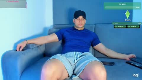 apolo_strange online show from November 13, 2025, 7:29 am