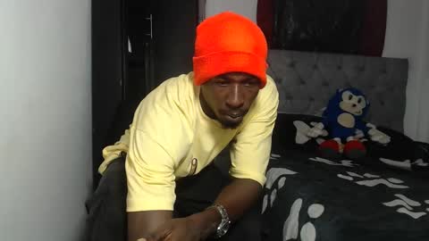 apoloblackbig online show from November 10, 2025, 1:59 am