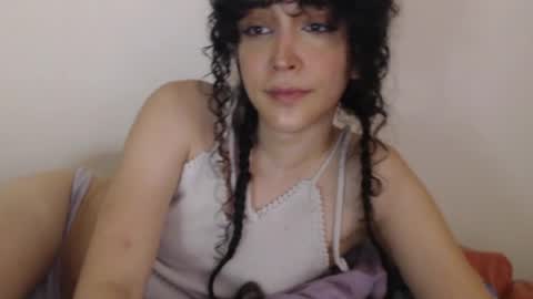 Snapshot of apolosbitch chatting on June 8, 2026, 8:20 pm Nix online show from June 8, 2026, 8:20 pm
