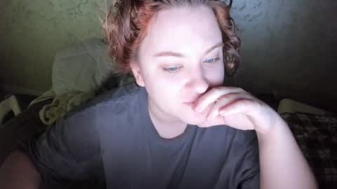 appleyummybuns online show from February 23, 2026, 11:40 am