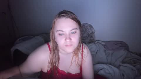 Snapshot of appleyummybuns chatting on June 25, 2026, 8:02 pm appleyummybuns online show from June 25, 2026, 8:02 pm
