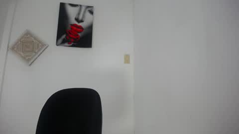 Aprhillove online show from December 17, 2024, 7:40 am