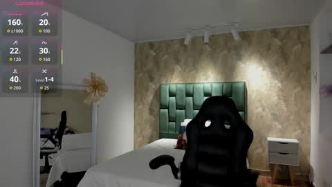  April  online show from November 19, 2025, 12:05 pm