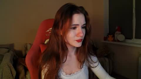 April online show from December 22, 2025, 7:33 pm