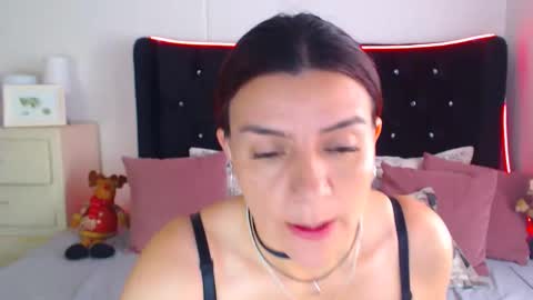 April online show from December 20, 2025, 5:31 pm