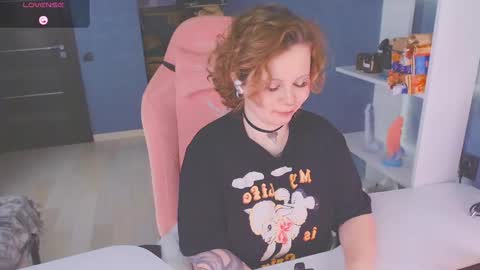 Snapshot of april_hentaigirl chatting on November 6, 2025, 3:46 pm my special content online show from November 6, 2025, 3:46 pm