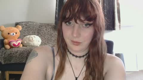 Snapshot of april_kitty chatting on May 1, 2026, 3:33 am april_kitty online show from May 1, 2026, 3:33 am