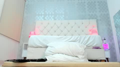 Snapshot of aprilbonnie chatting on December 27, 2024, 2:14 am 3pm to 930 pm colombia online show from December 27, 2024, 2:14 am