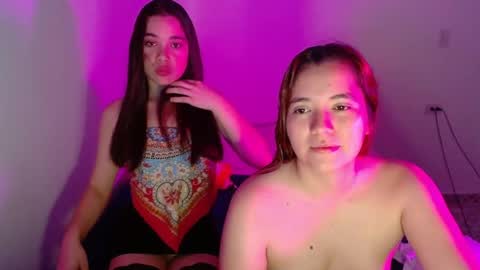Snapshot of aprildubois_ chatting on November 6, 2025, 9:26 pm April online show from November 6, 2025, 9:26 pm