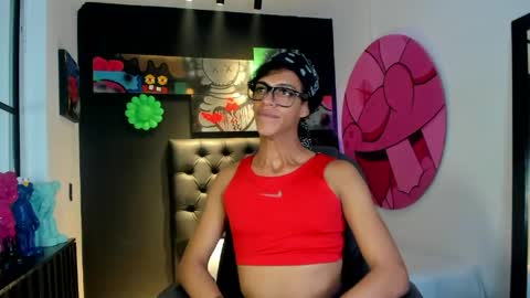 Snapshot of aprill_fox chatting on May 18, 2026, 12:07 am aprill_fox online show from May 18, 2026, 12:07 am