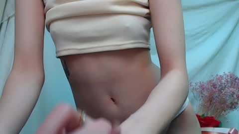 Aprill online show from January 8, 2025, 2:25 pm